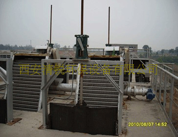 回轉(zhuǎn)式機(jī)械格柵 回轉(zhuǎn)式機(jī)械格柵